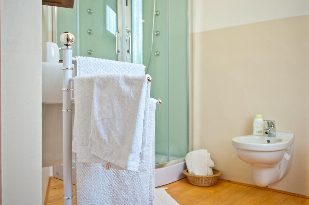 B&B Corte Leopoli Buscoldo Phòng bức ảnh